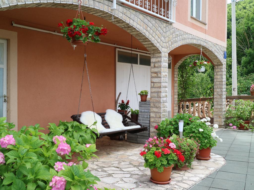 Apartment Luka Kuterevo Ngoại thất bức ảnh